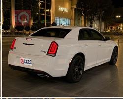 كرايسلر 300